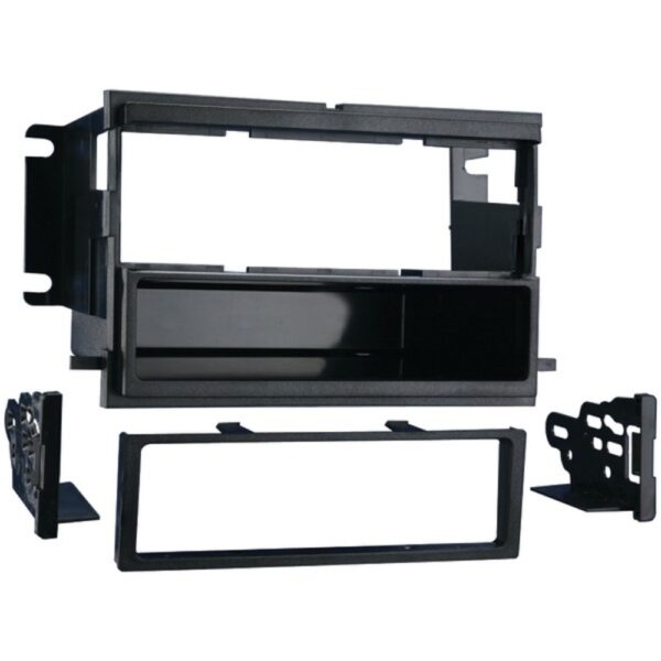 Metra 99-5808 Single-DIN Installation Kit for 2004 through 2007 Ford Freestar/Mercury Monterey
